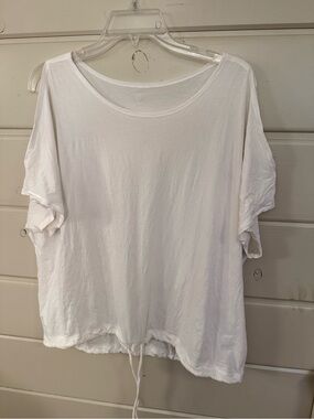 lululemon athletica White  cold shoulder top Appx size 10-12